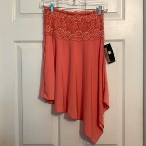NWT Vintage International Concept Group Strapless Coral Top, size S.